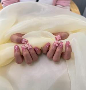 REN NAIL - Painted Nail Design