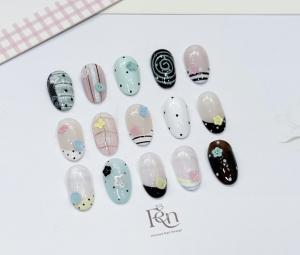 REN NAIL - Painted Nail Design